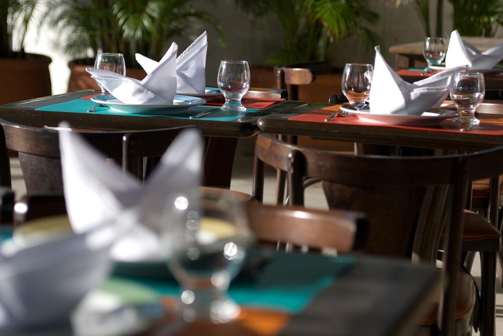 Oyo Hotel Arembepe Beach Hotel, Camacari Εξωτερικό φωτογραφία